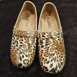 COMFY CLOGS BY COCO